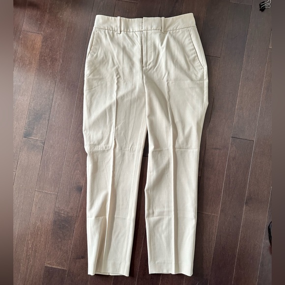 Simons Contemporaine Women’s Ankle Pants, Size 2, Colour Sand - Picture 3 of 12